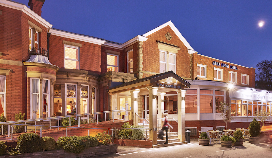 Alma Lodge Hotel