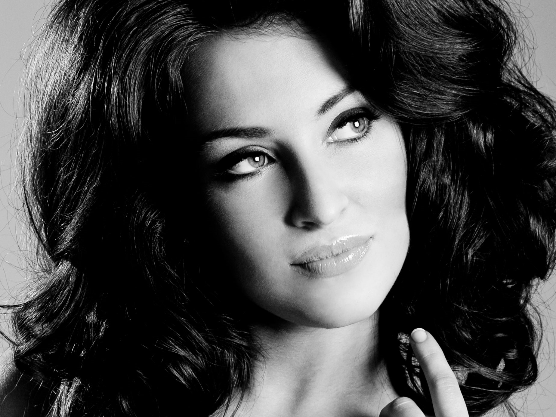 Catherine Elizabeth Hair & Makeup Specialist