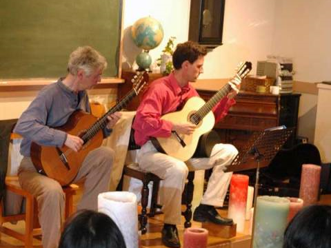 Alex Knight Classical Guitarist