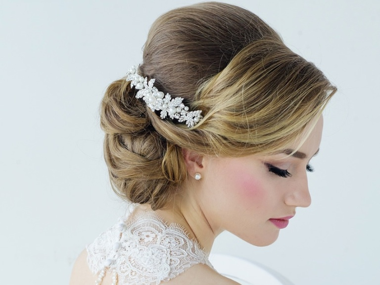 Bridal accessories clearance suppliers