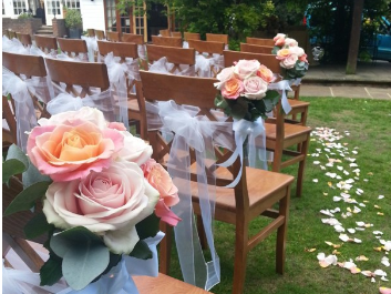 Lucy Holdsworth Flowers