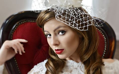 Rachael Bottomley - Bridal Hair And Makeup