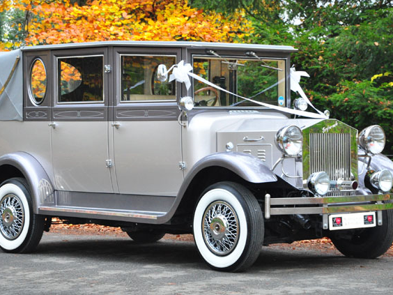 I Do Wedding Cars & Limo Hires