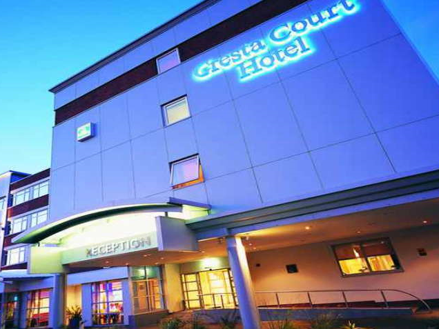 Cresta Court Hotel
