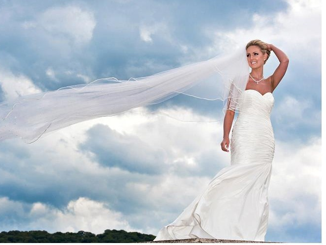 Claire Louise Brides