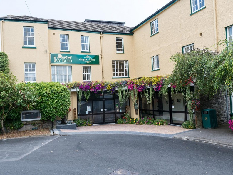 The Ivy Bush Royal Hotel