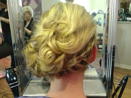 The Range Hair & Beauty