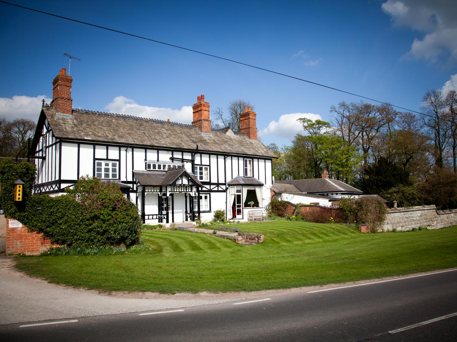Donington Park Farmhouse Hotel