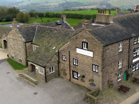 The White Hart At Lydgate