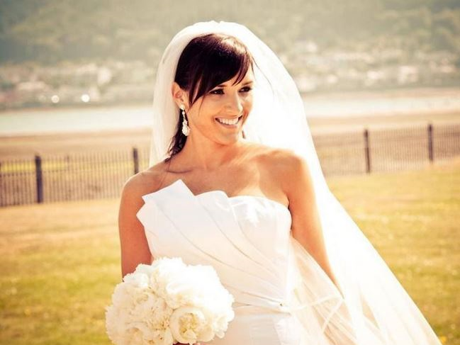 Clare Mckinney Make-Up & Beauty