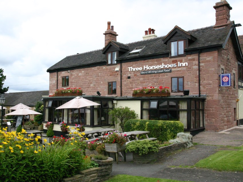 Three Horse Shoes Inn