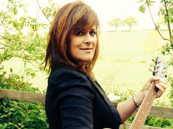 Louise James Female Vocalist