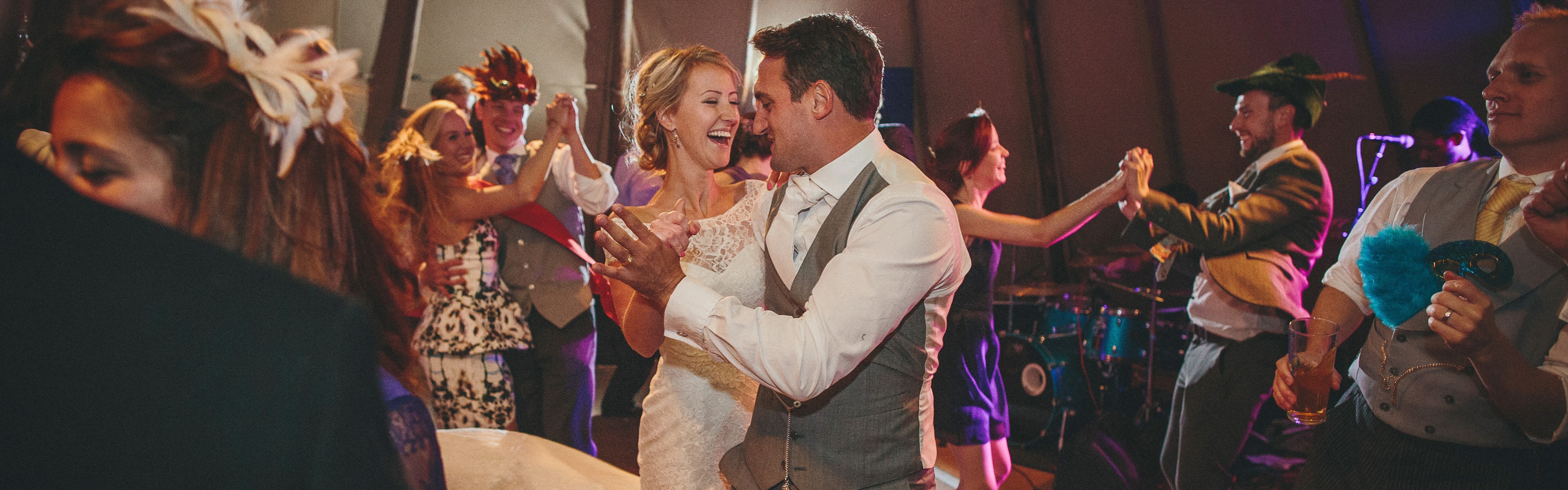 7371e937-cd8a-4e7a-968a-15fc1f64e193-Eve  Tims wedding_Helen Lisk Photography -672.jpg