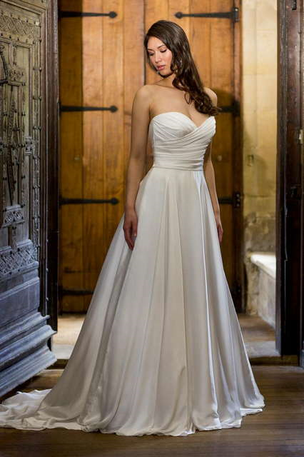 Augusta Jones Wedding Dress Designers Easy Weddings